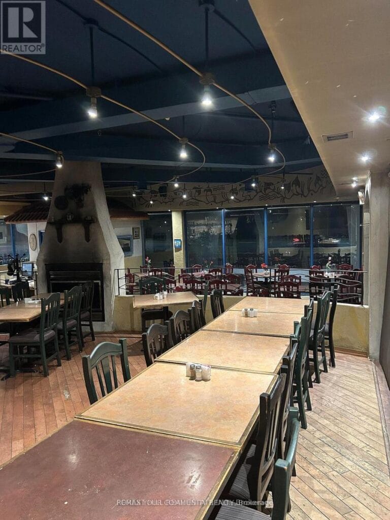 1450 Kingston Road, 1 , Pickering, MILOS GREEK RESTAURANT $219,500